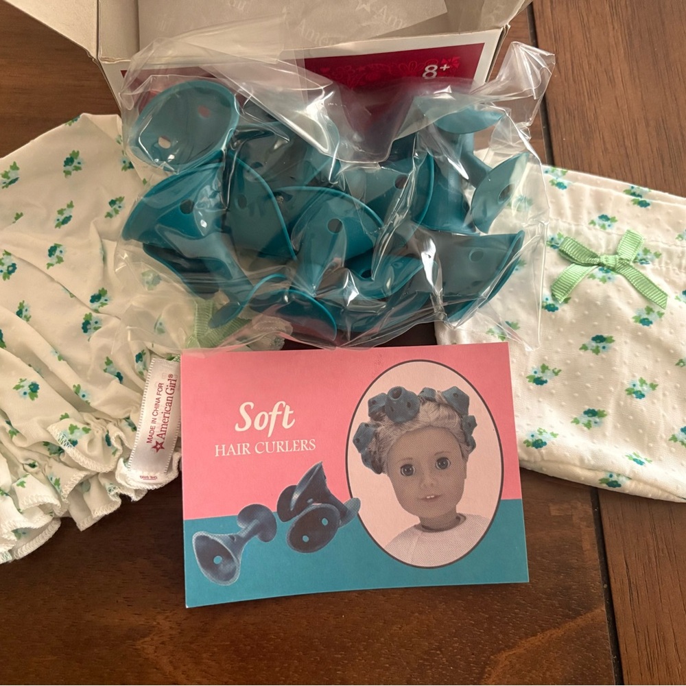 American Girl Maryellen’s styling set (retired)